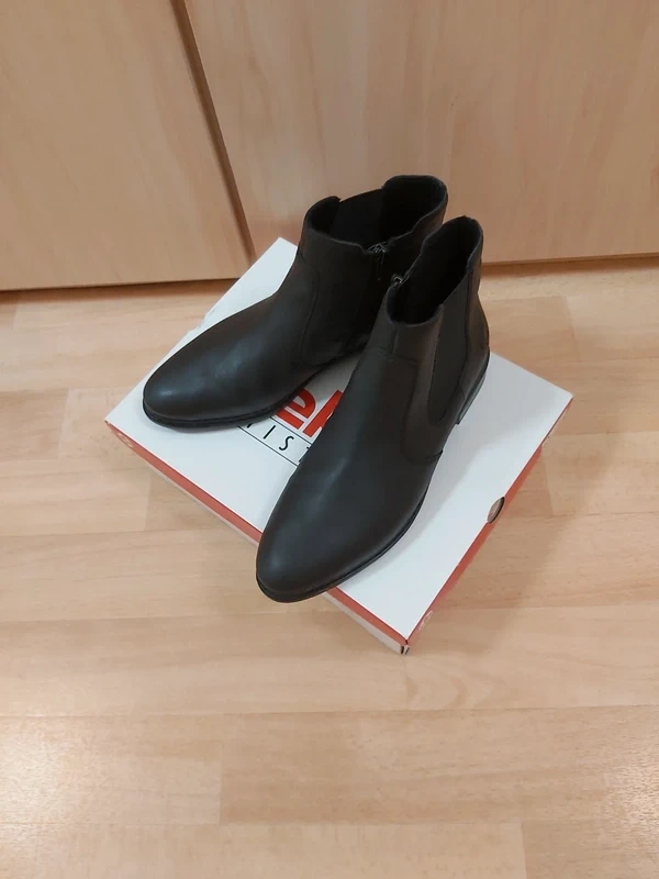 kožené kotníkové zimní boty Rieker vel. 39 - 2