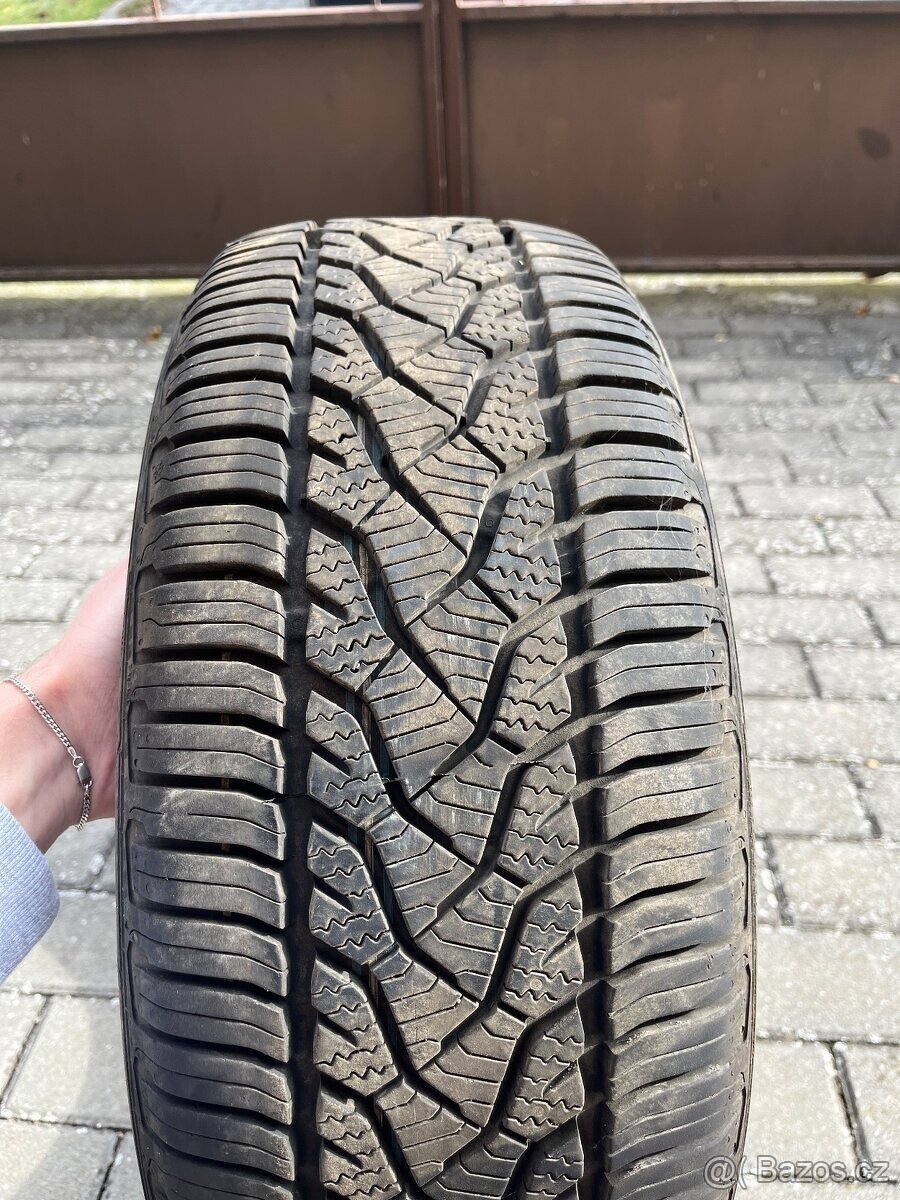 Zimní pneu Barum 195/50 R15 H82 - 2