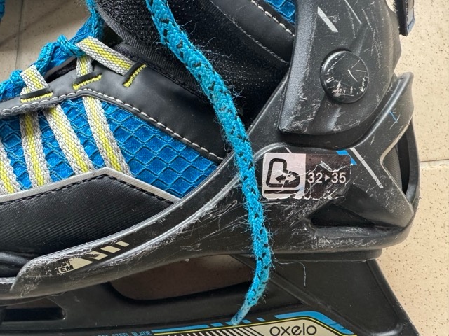 OXELO - dětské brusle 32-35 - 2