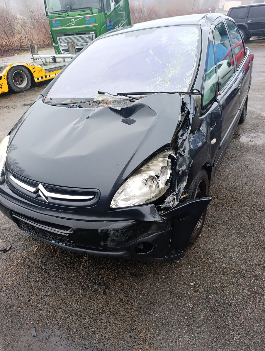 Díly na Citroen Xsara Picasso - 2
