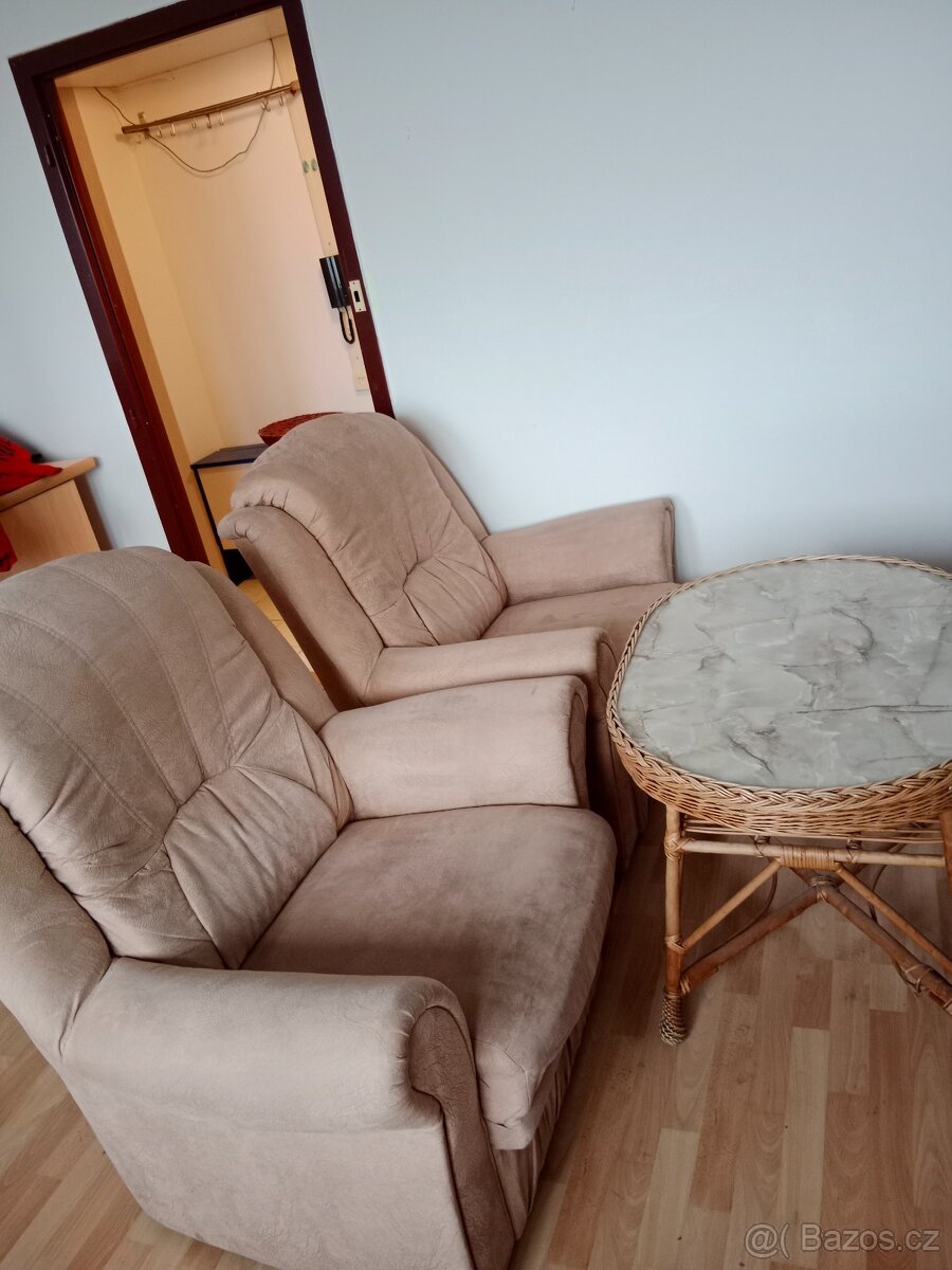 Sedaci souprava +2 kresla - 2