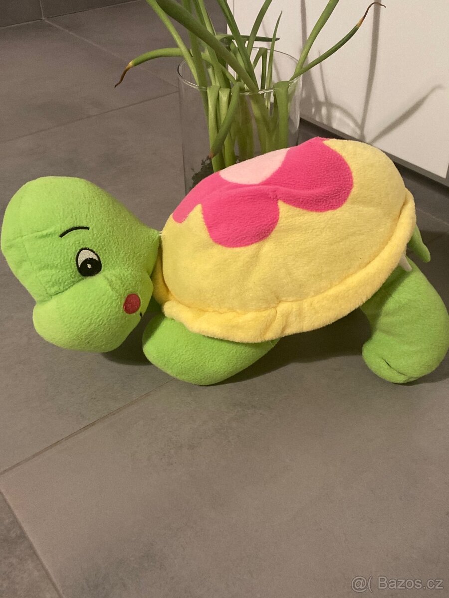 Plyšová želva. - 2