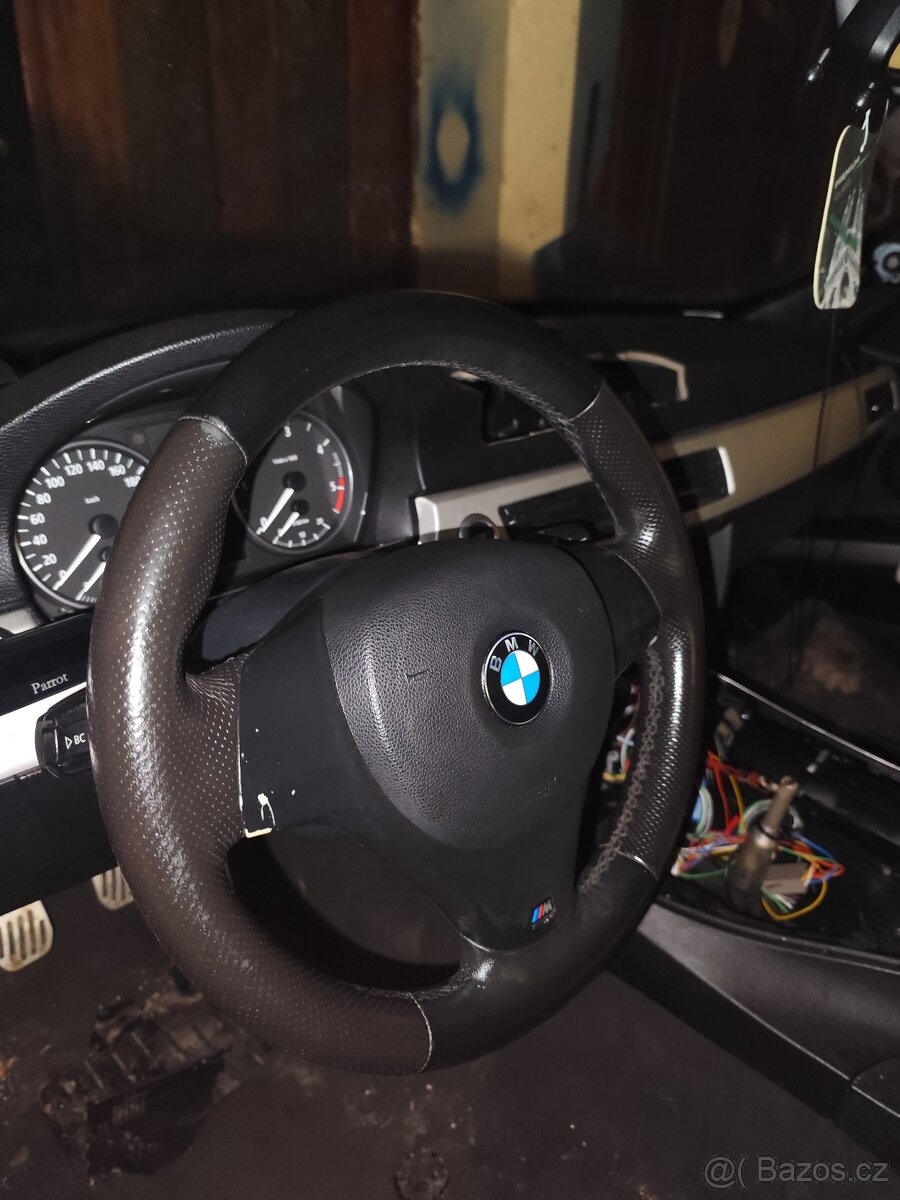 BMW e90 mpaket volant - 2