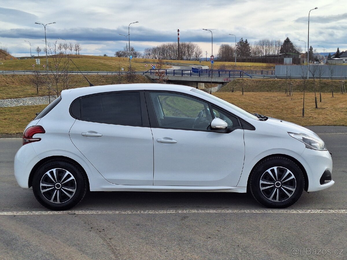 Peugeot 208 1.2 60kw 2016 - 2