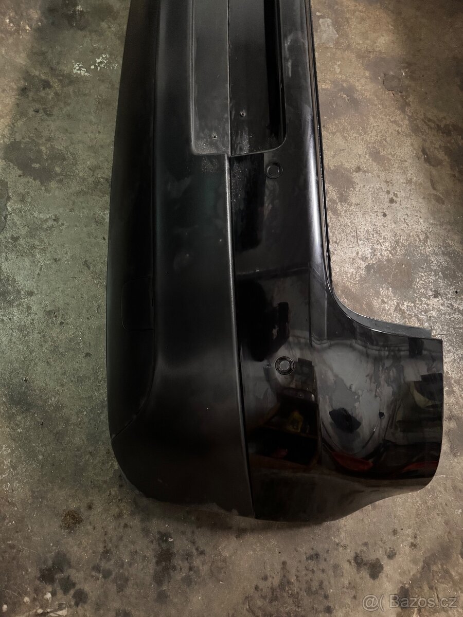 zadni naraznik vw golf 5 GTI - 2