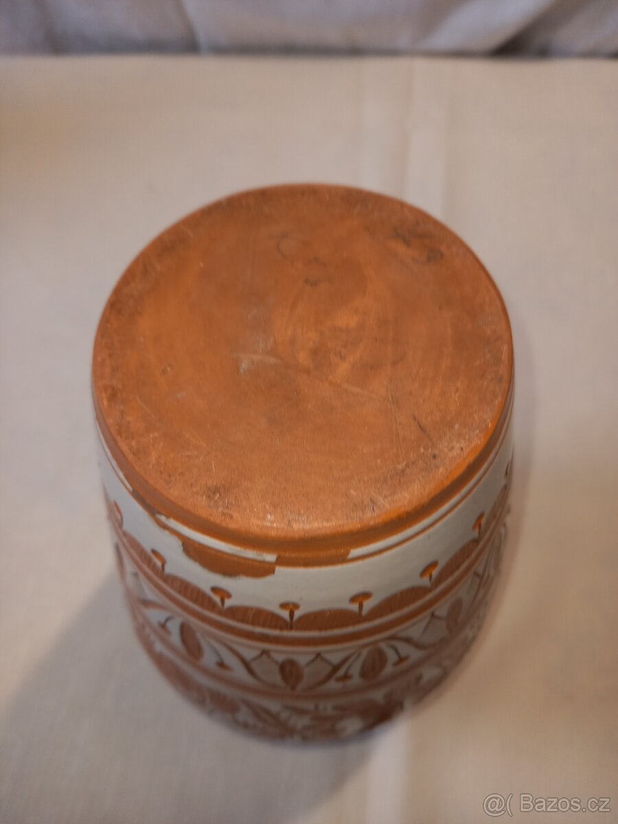 Keramická váza. - 2