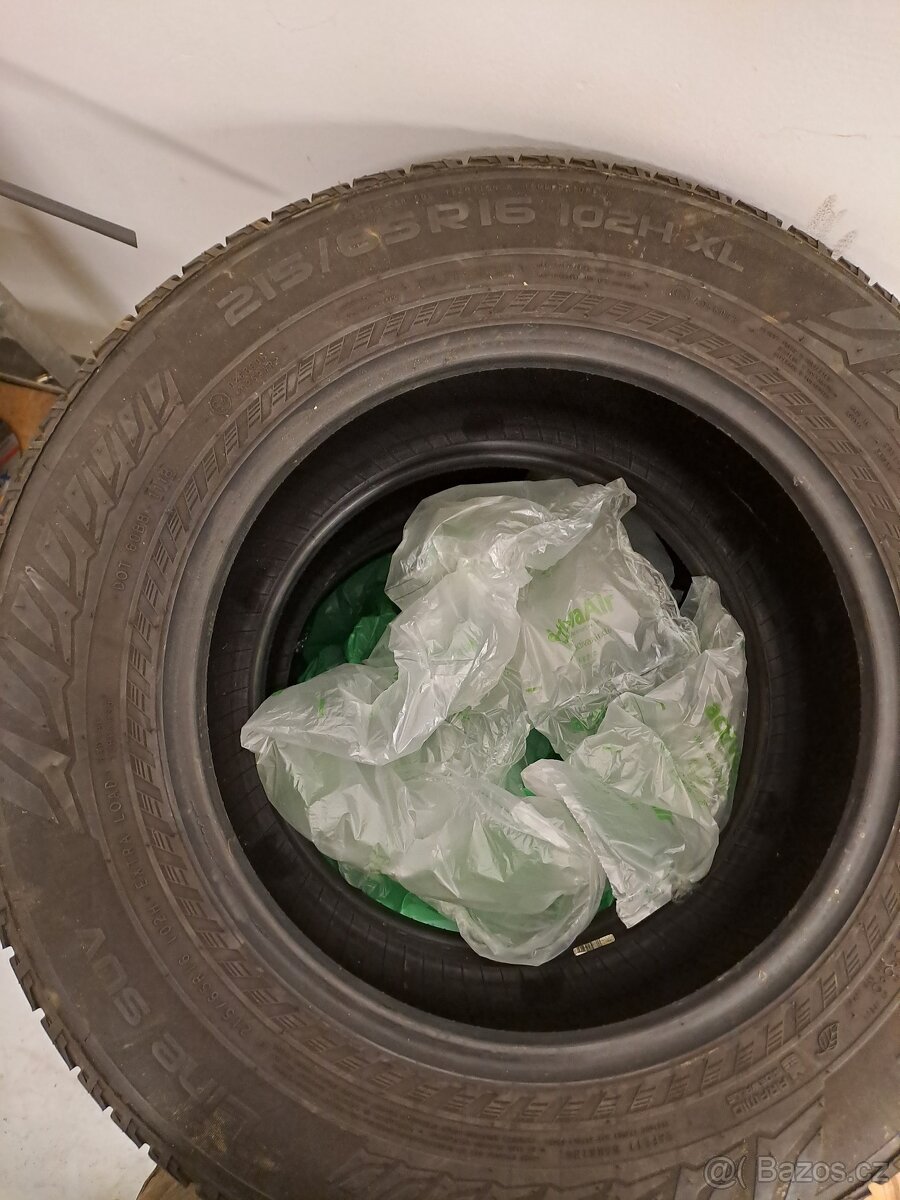 Nokian 215/65R16 line suv - 2