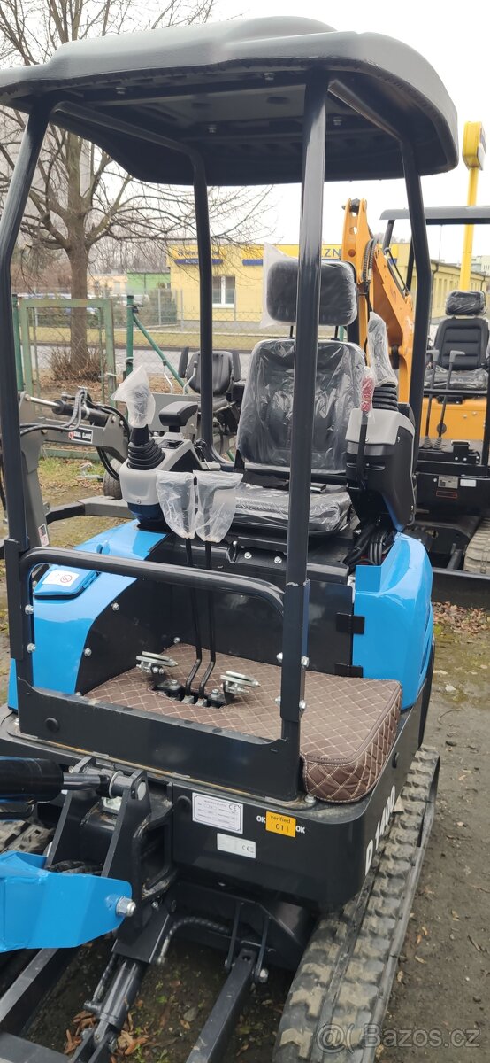 Minibagr,bagr 1,2 tuny,bagr - 2