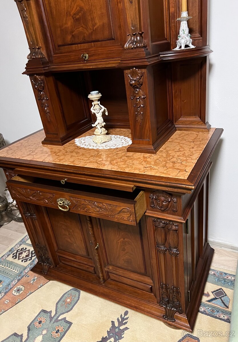 SET - 2x příborník, komoda, stůl 1870-1914 - 2