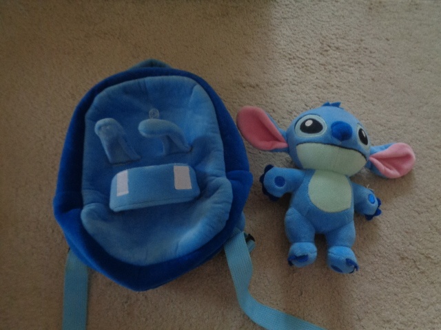 Plyšový batoh Stitch- velmi moderní a oblíbený - 2