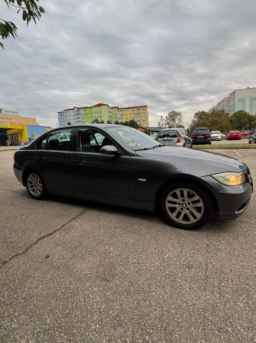 BMW 320d, r.v. 2007, 200 000 km, rozvody, nové STK - 2
