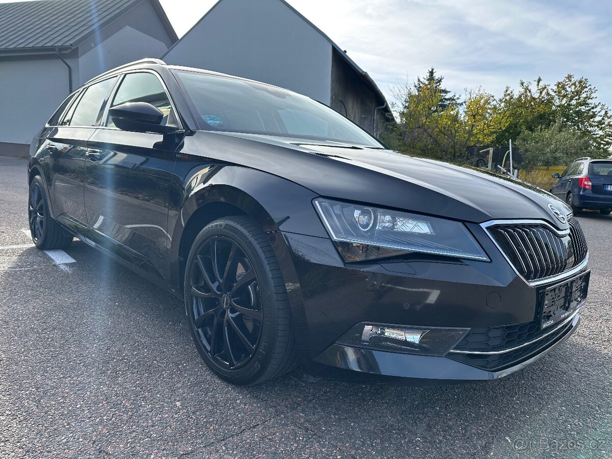 ŠKODA SUPERB 3 combi 2.0 tdi 140kw manuál webasto alcantara - 2