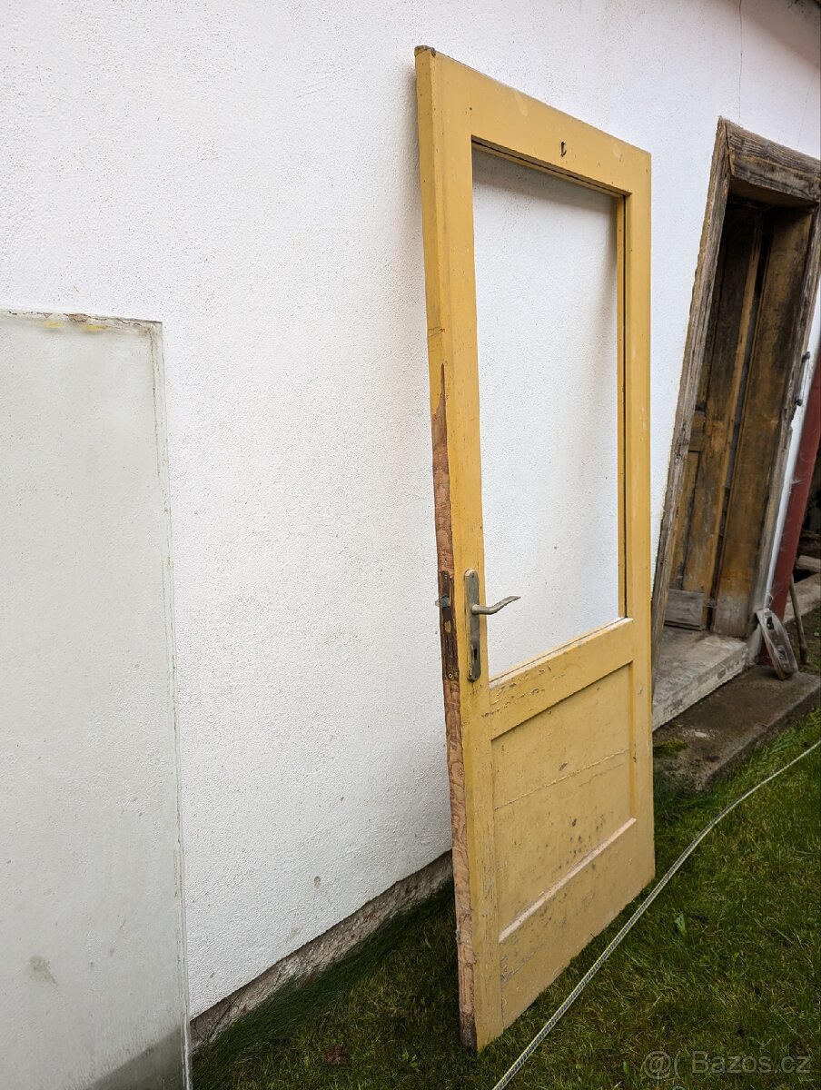 Dřevěné dveře 90 levé - 2