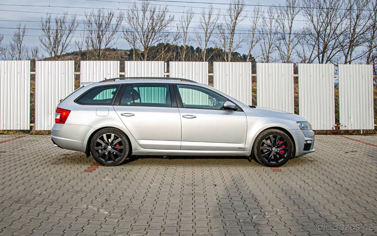 Škoda Octavia Combi 2.0 TDI DPF RS - 2
