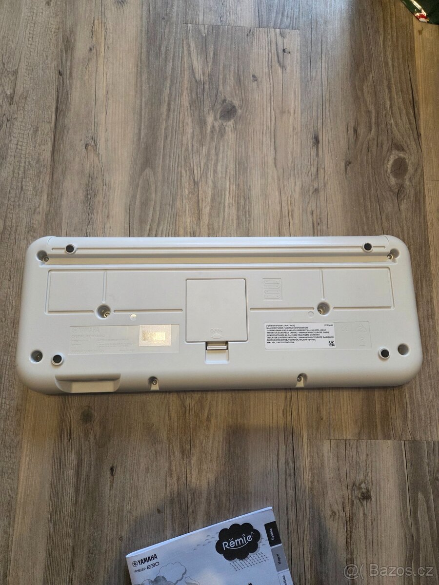 Klávesy Yamaha PSS E30 - 2