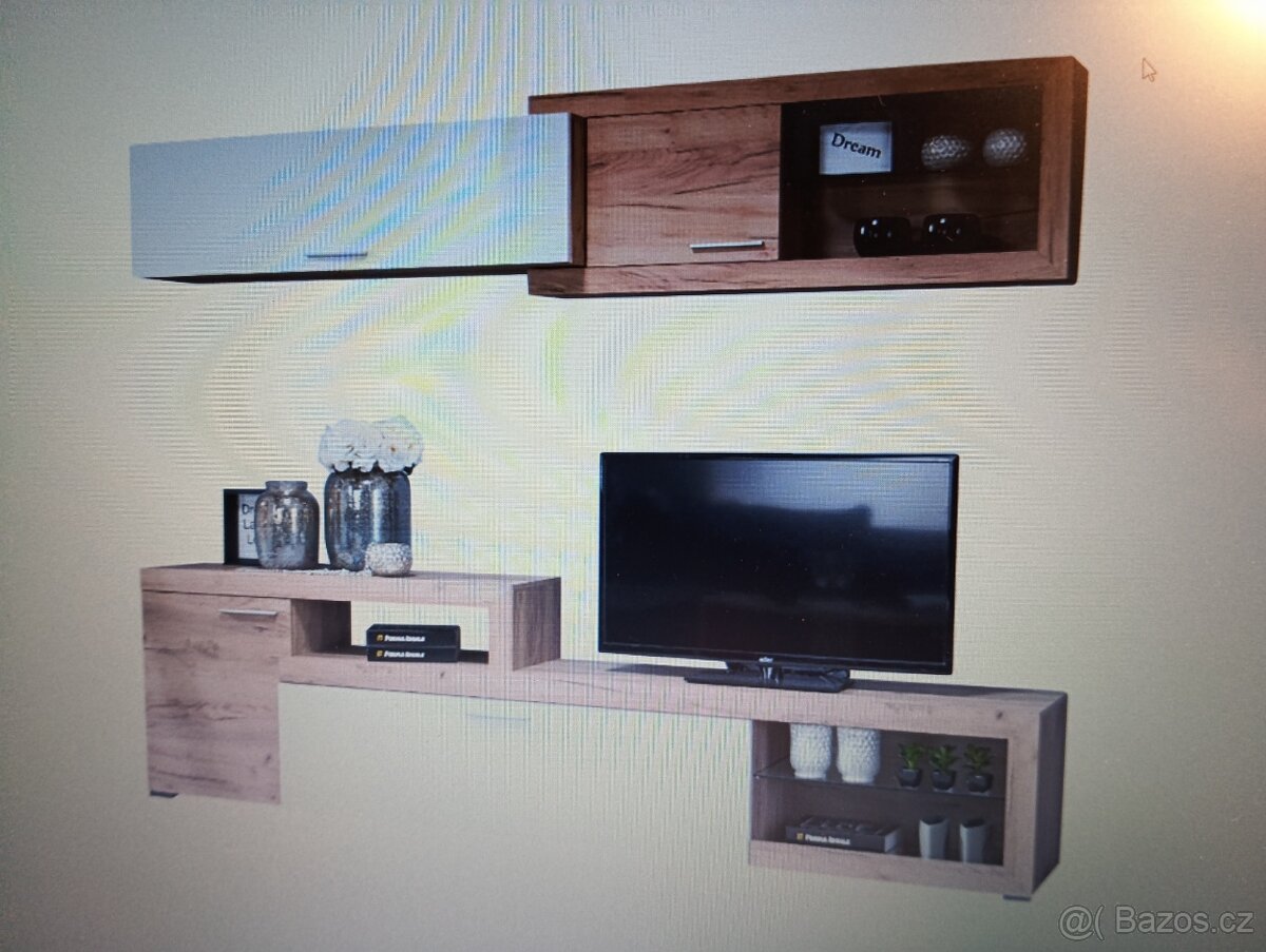 Obývací stěna - 2