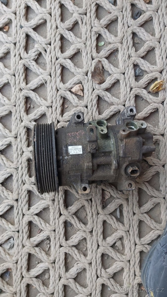 Prodam toyota Avensis Klima kompresor - 2