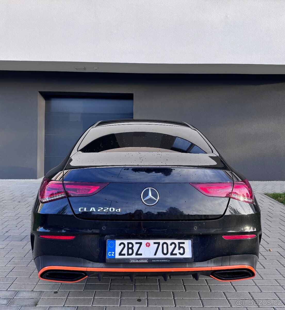 Mercedes Benz CLA 220d limitovaná edice Orange - 2