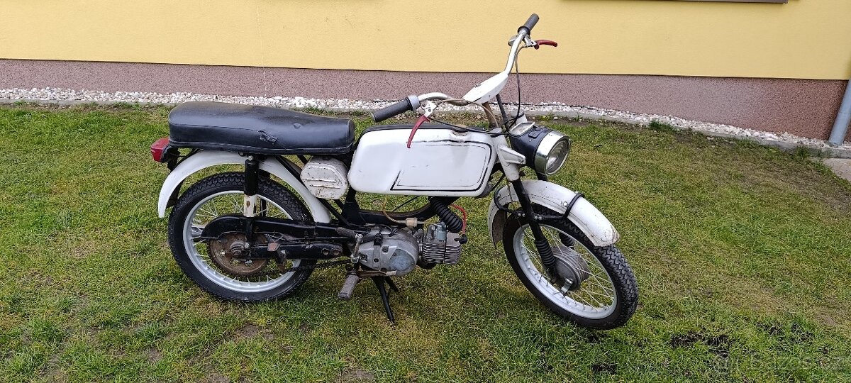 Jawa 23a Mustang - 2