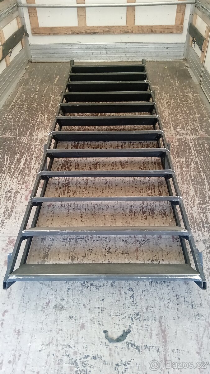 Železodřevěné schody - 2
