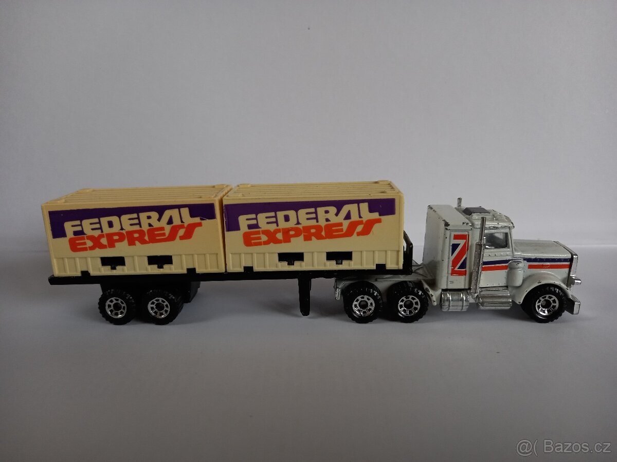 MATCHBOX CONVOY - PETERBILT FEDERAL EXPRESS CONTAINER - 2