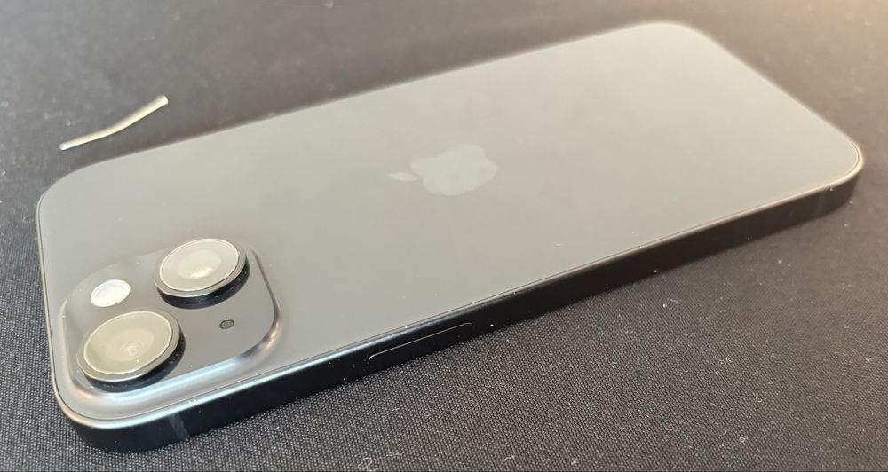 iPhone 15 Plus, černý, 128 GB, jako nový - 2