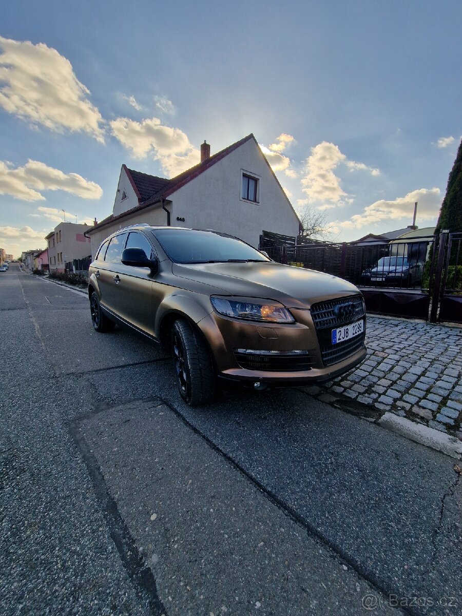 Audi Q7 - 2