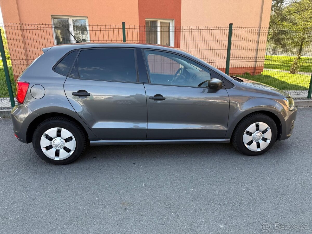 VW Polo 1.0Mpi facelift 11/2014 jen 94.875km - 2