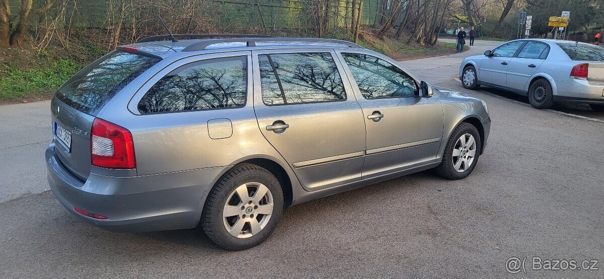 Octavia combi 2.0 TDI 103kW elegance facelift - 2
