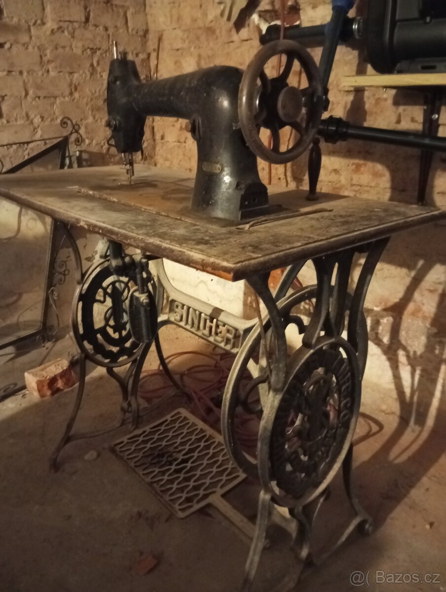Šicí stroj Singer - 2