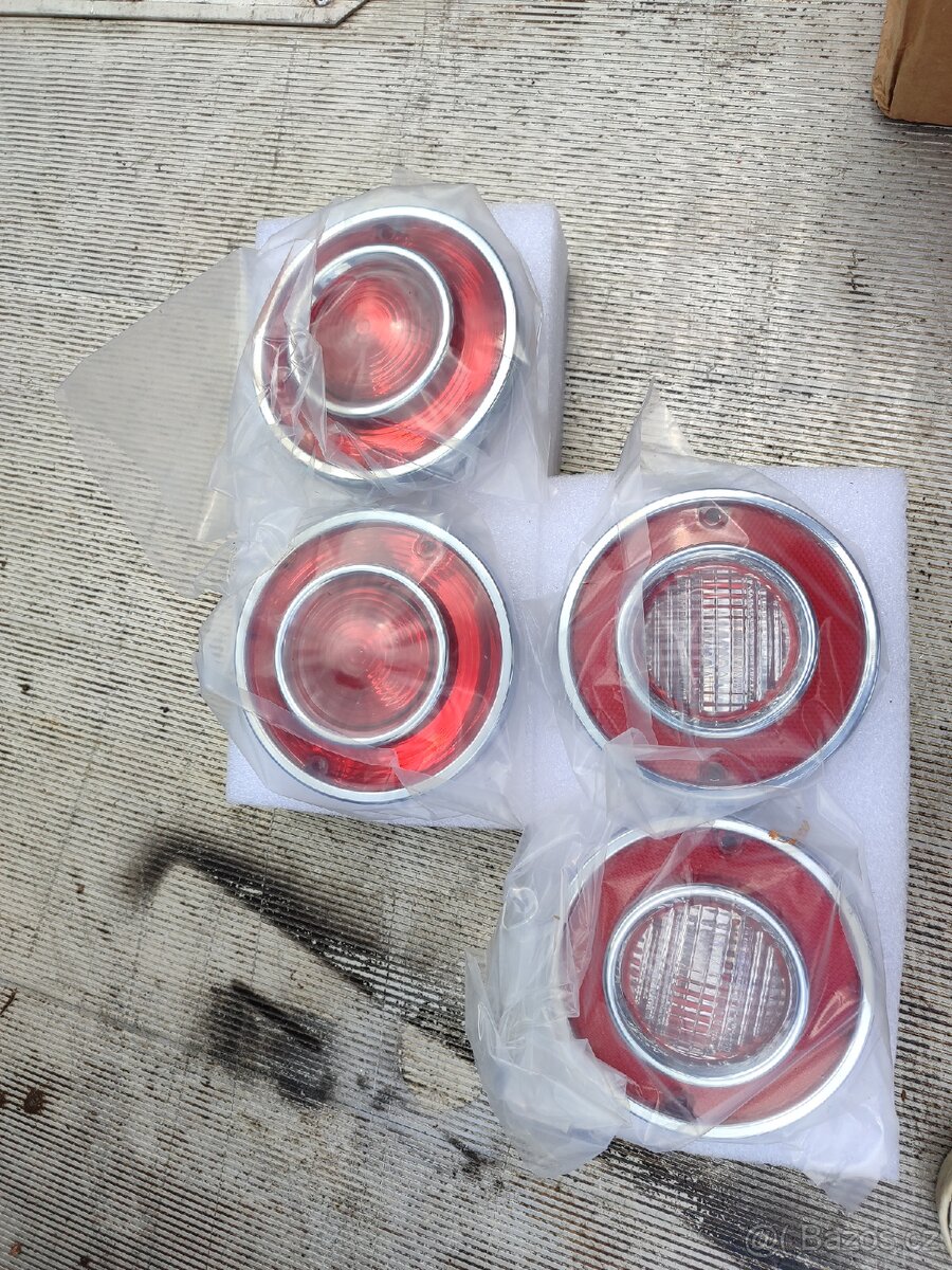 Světla zadní corvette C3 - 2
