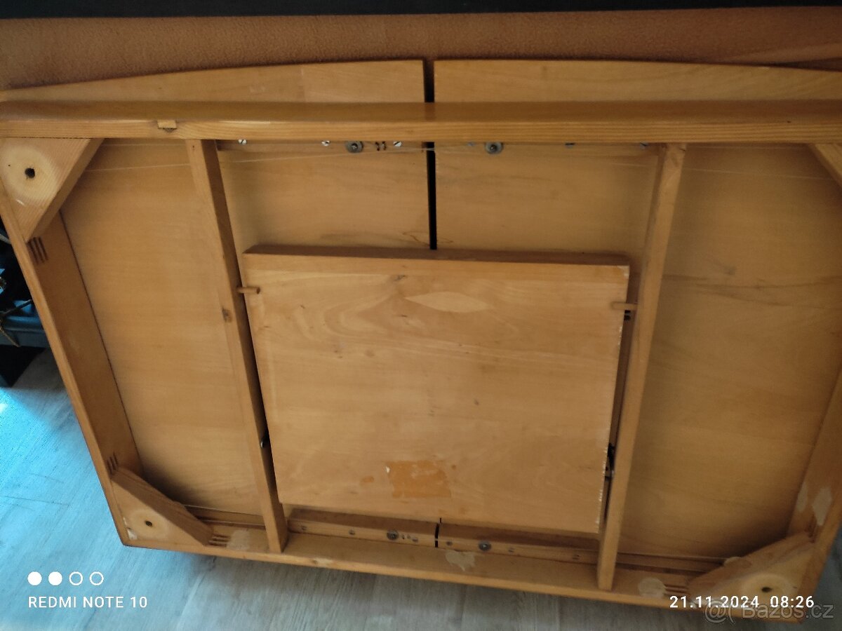 Rozkládací stůl - 2