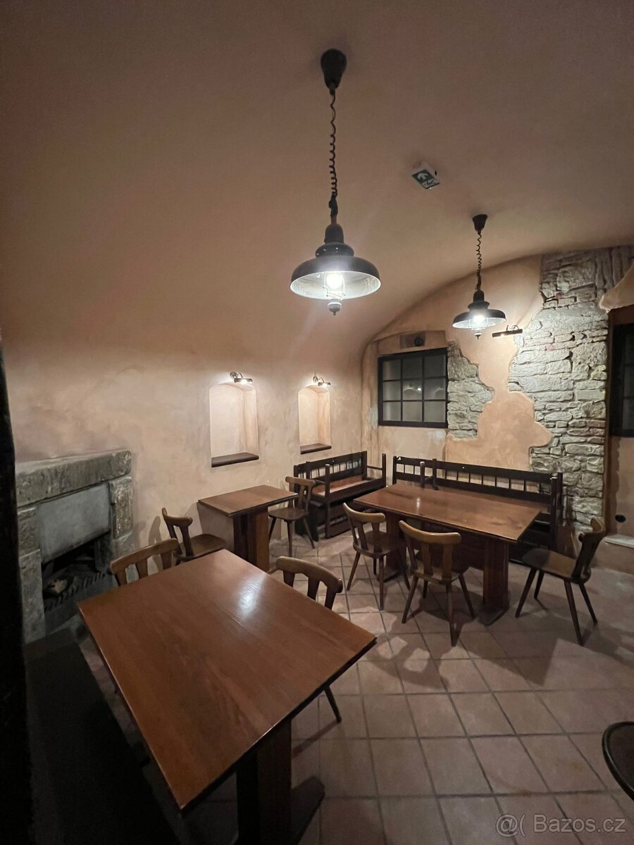 Prodej komerčního prostoru Praha 1 - 2