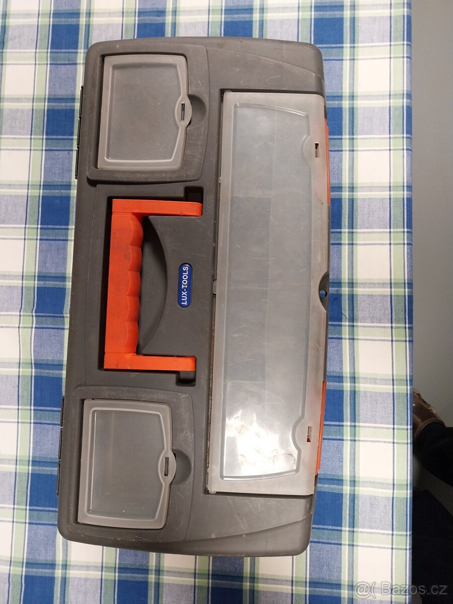 Box na nářadí 19 palců - 2