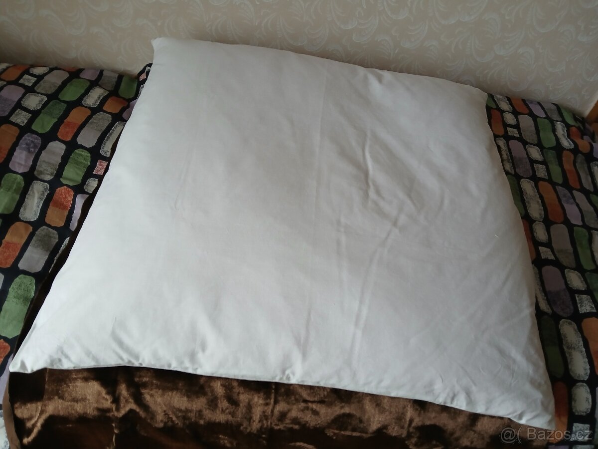 Péřové polštáře - 2