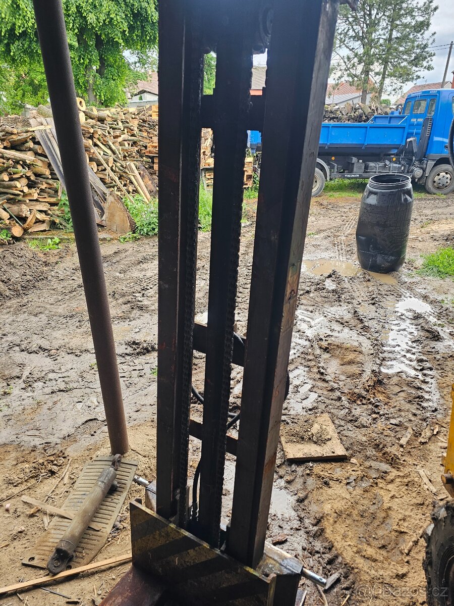 Zdvih za traktor - 2