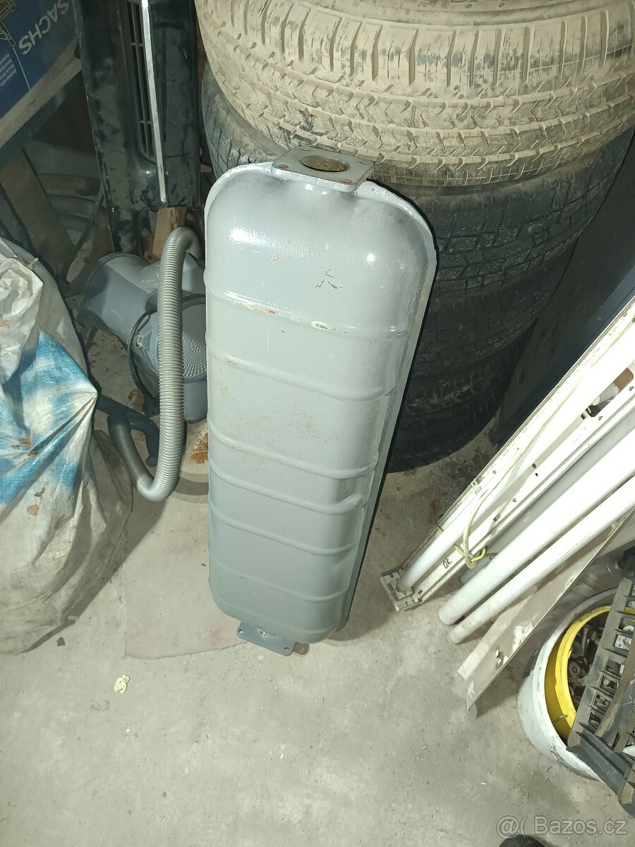 Tlumič výfuku praga s5t - 2