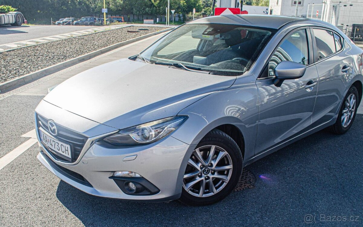 Mazda 3 2.2 Skyactiv-D150 Attraction Sedan - 2