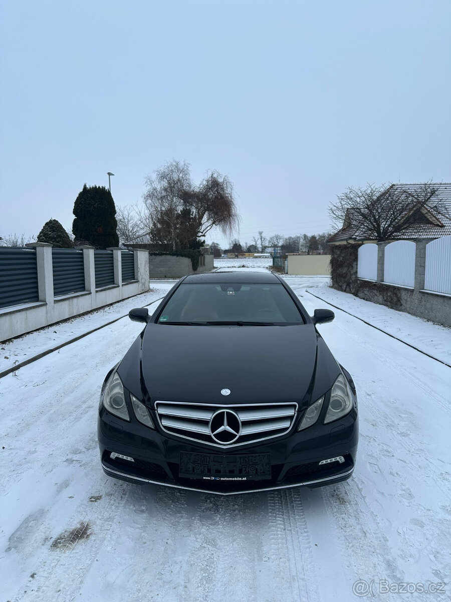 Mercedes-Benz E350 CDI 170kw Coupe automat - 2