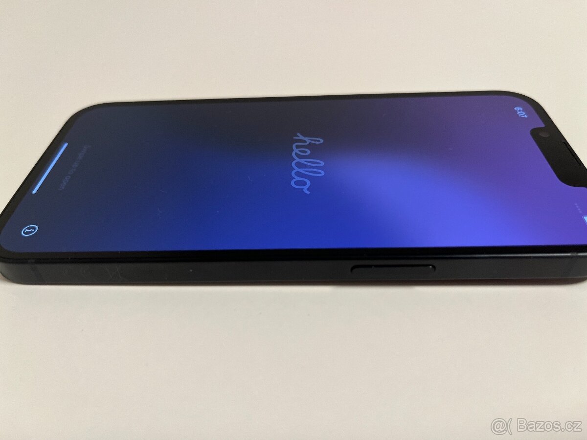 Apple iPhone 13 128GB - 2