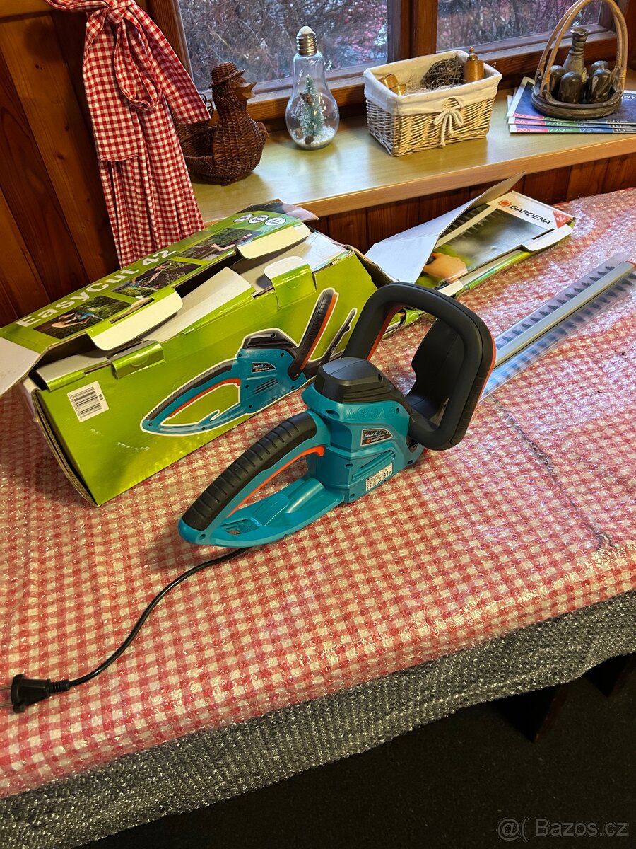 Plotostřih Gardena Easycut 42 pouze rozbalený - 2