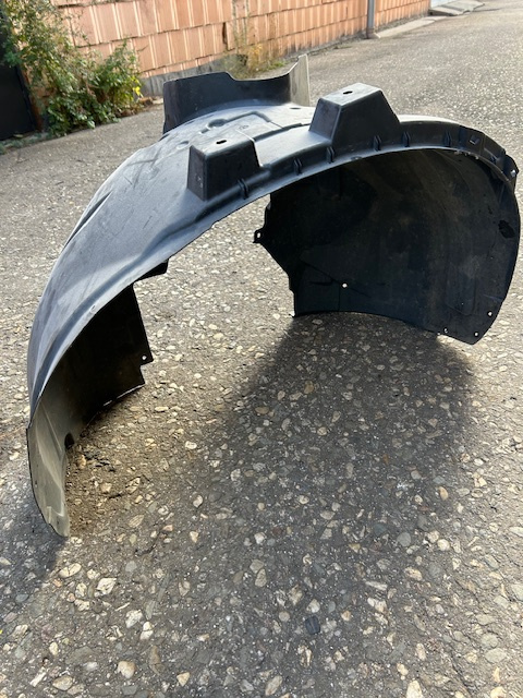 Volvo XC90 2015- víko kufru, nadkolí - 2