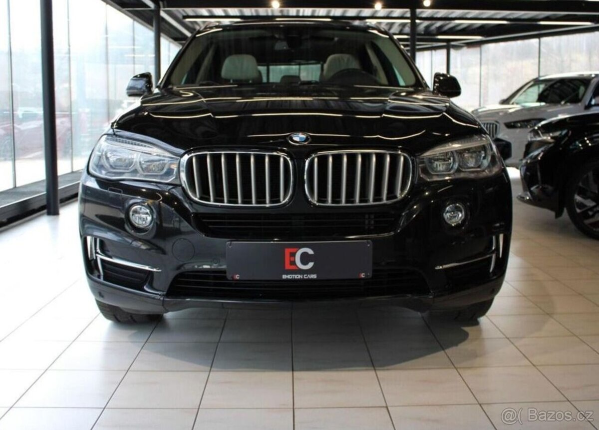 BMW X5 xDrive40d nafta automat - 2