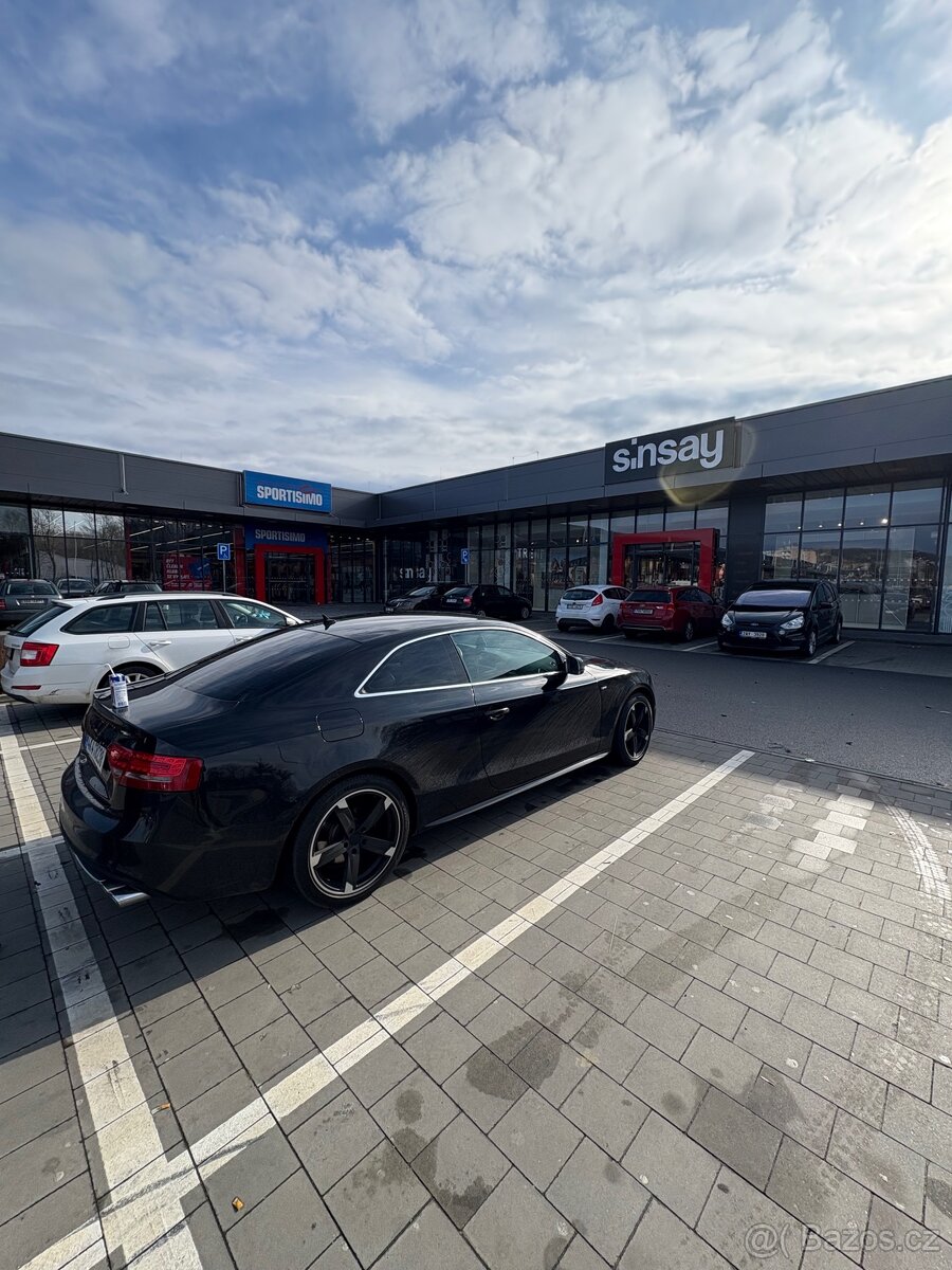 audi a5 3.0 tdi activ vifuk - 2