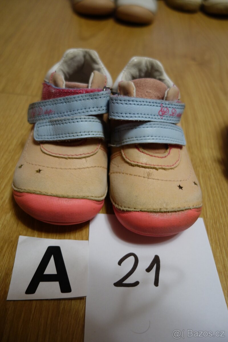 Dětské boty, kožené, vel. 21 - 2