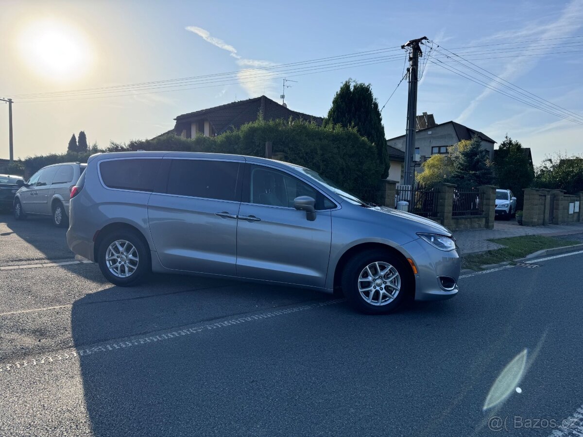 Chrysler Pacifica 3,6 RU Čocka Adapttemp 2020 DPH - 2
