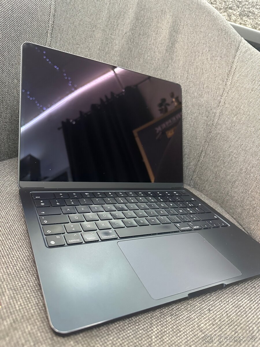 Apple Macbook AIR 13 M2 - 2