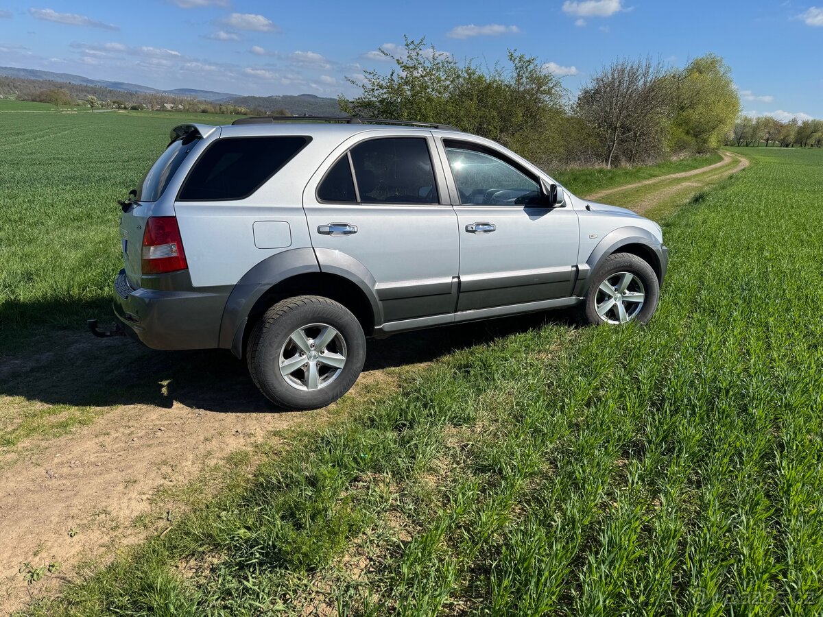 Prodám Kia Sorento - 2