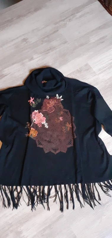 Svetr s rolákem DESIGUAL vel.40 - 2
