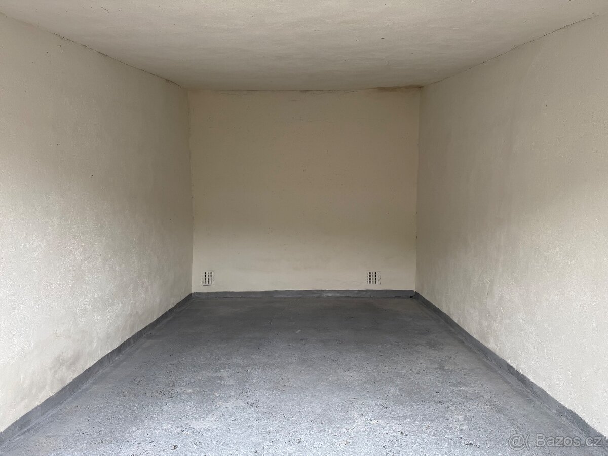 Prodej garáže 20 m² Bor, ul. Přimdská - 2